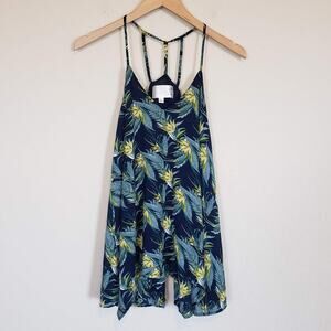 JOA Los Angeles Tropical Print Camisole Top Womens Medium Summer Casual Vacation